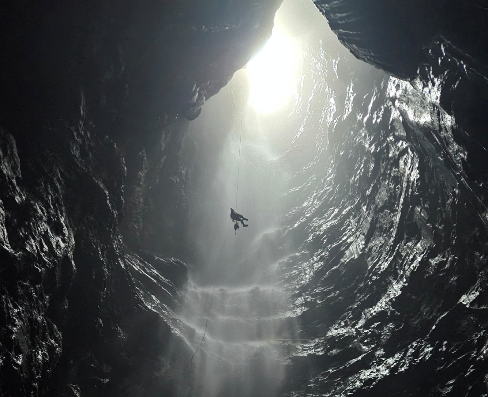 Обнаружены 26 новых пещер в национальном парке Фонгня-Кебанг